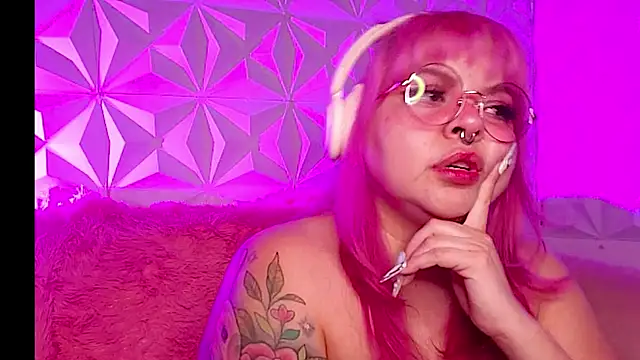 Satyn_doll's cam snapshot