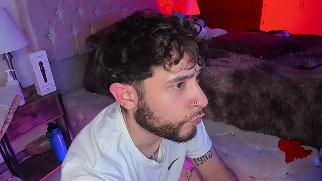 AbbyAndChris2 live sex cam