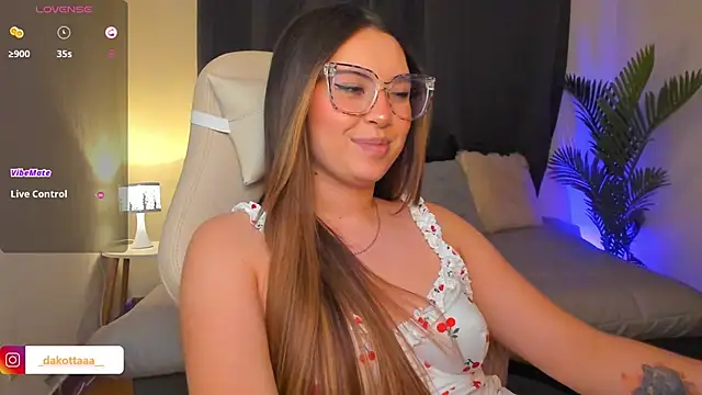 dakottaa_ live sex cam