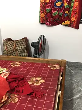 newbaby1's cam snapshot