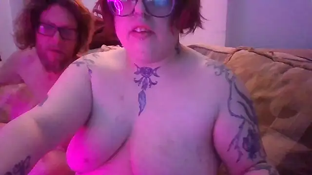 SPICYMISFIT's cam snapshot