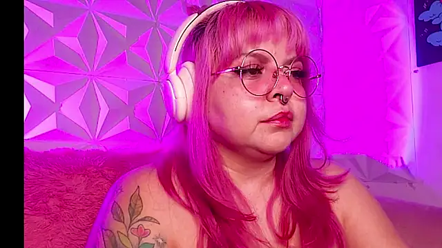 Satyn_doll live sex cam