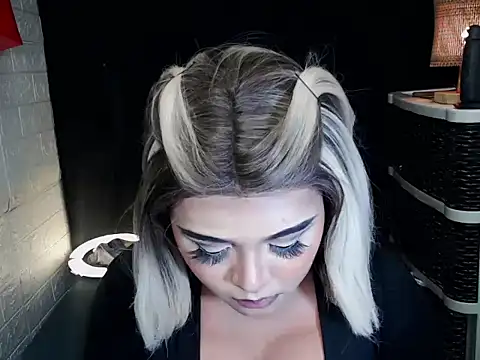 sexyselfsuckerts live sex cam