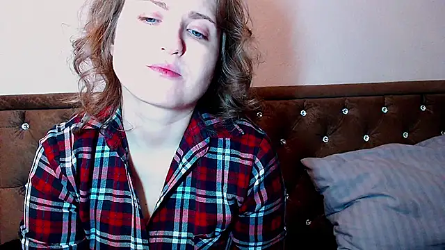 Sara4uu live sex cam