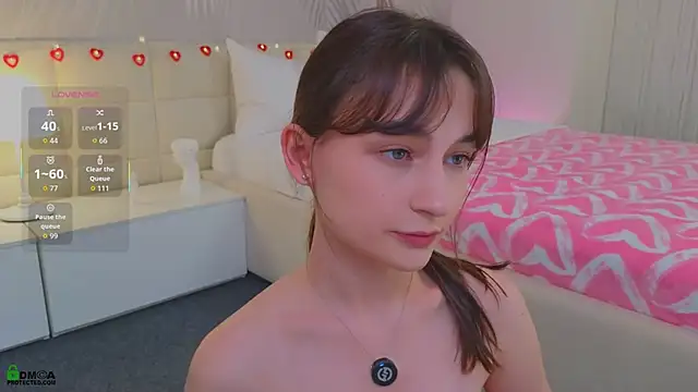 LolaPrise's cam snapshot