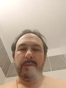 Luluberlu04's cam snapshot