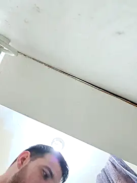 jhonyhot9292's cam snapshot