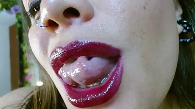 miss_evoleth2's cam snapshot