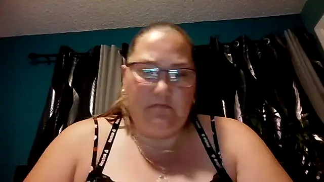 SexyNikki6969's cam snapshot