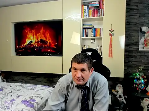 SpartacusDaddy48's cam snapshot