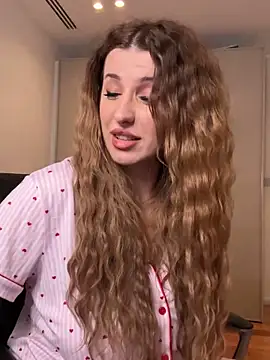 RoxxyDallas live sex cam