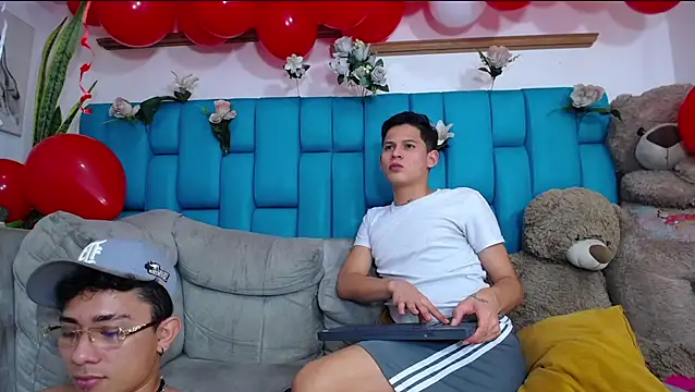 Hot_Boys_Latinos_X live sex cam