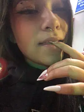 AshleyPinkk_'s cam snapshot