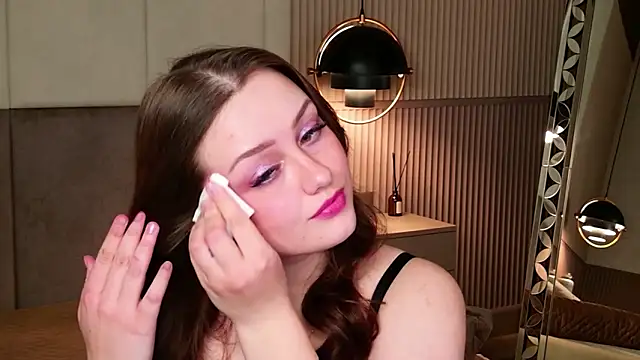 Kendra_Parlow's cam snapshot