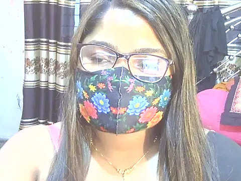 Nusrat_Faria's cam snapshot