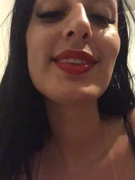 Catmila94 live sex cam