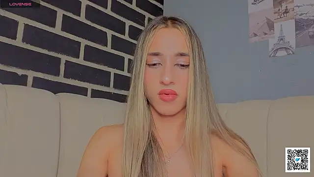 Goddivaa live sex cam