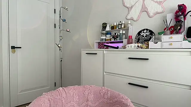 Anna_Six's cam snapshot