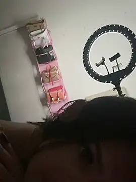 Lylyyy01's cam snapshot