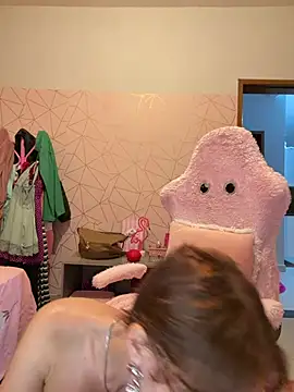 Irresistible24 live sex cam