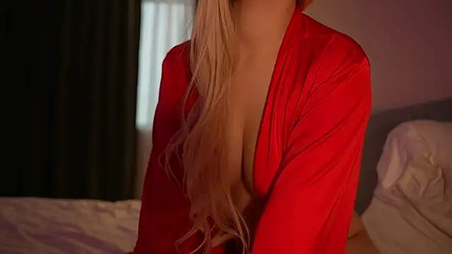 CatchMe1's cam snapshot