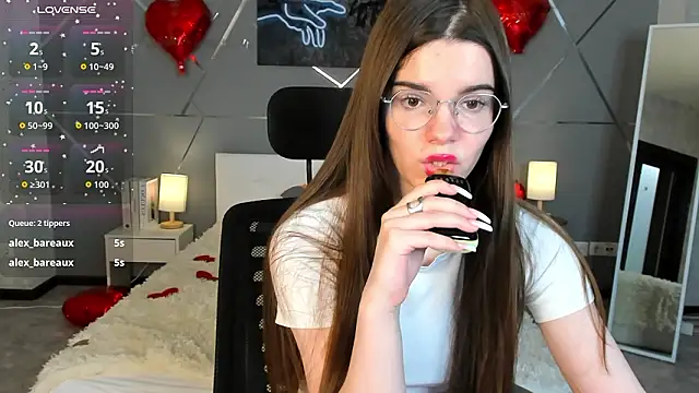 miss__evelyne's cam snapshot