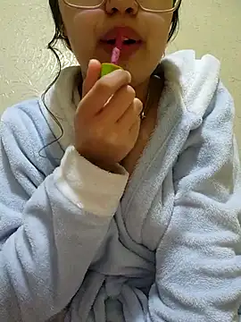 Sexy-Mouna live sex cam