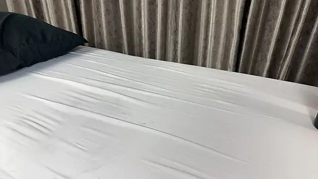 Eva_Nathan live sex cam