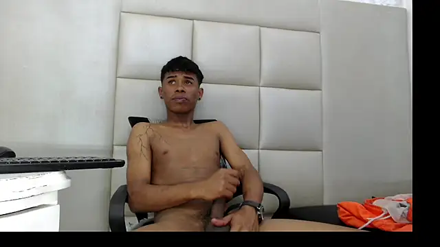 TonnyMarck live sex cam