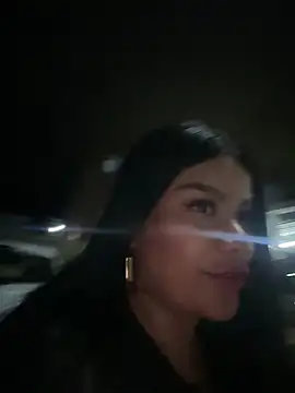 Issane_Peru live sex cam