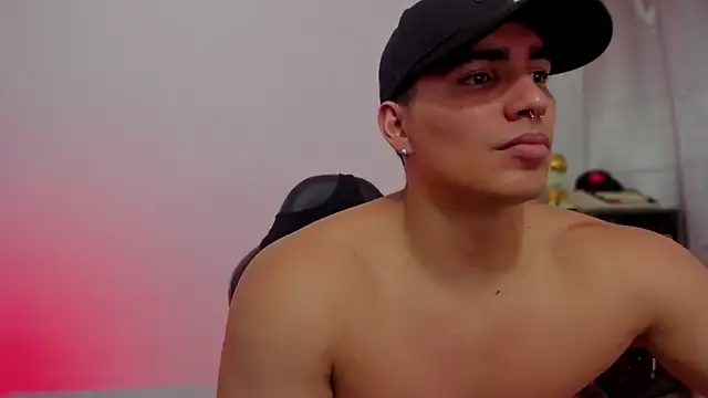 JamesGraay live sex cam