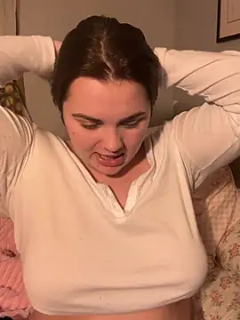 LanaLouuBear's cam snapshot