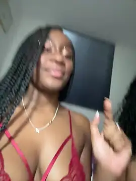 EscorpiLeoncita live sex cam