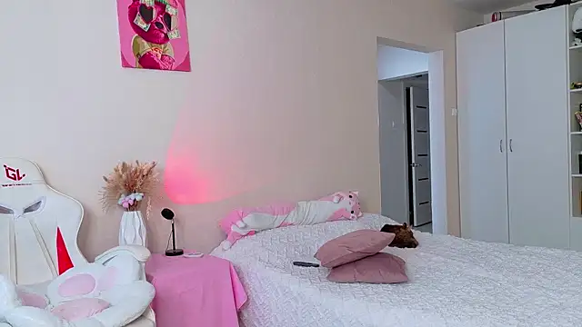 peachiee_'s cam snapshot