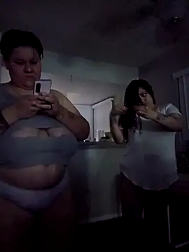 honeeyyy_pot's cam snapshot