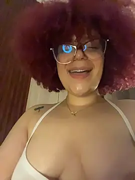 Leyah__'s cam snapshot