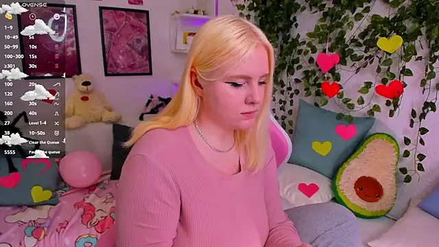 art_lovee's cam snapshot