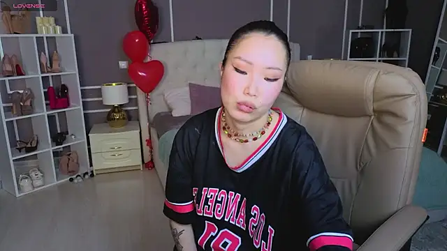 ElinaMotion's cam snapshot