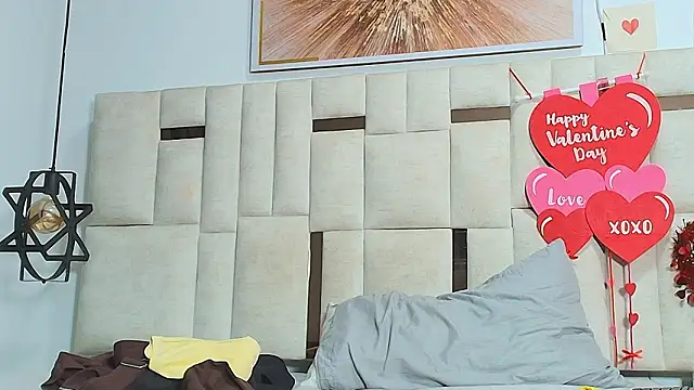 Sara_BigAss-'s cam snapshot