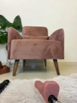 Miss-Abbii live sex cam