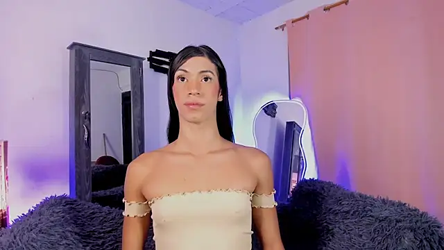 REINA_ADAHARA live sex cam