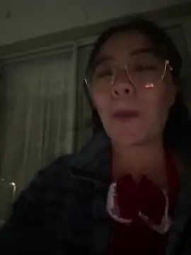 vaneelee's cam snapshot