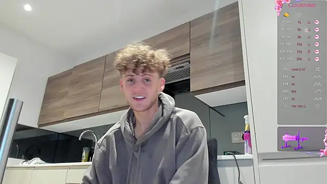 DominantAlex18 live sex cam