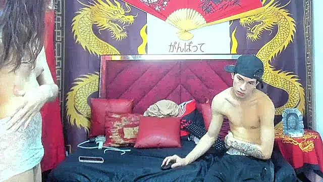 Pride_couple live sex cam