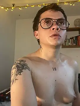 SimonMasseel's cam snapshot