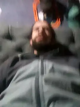 hairy_mannn's cam snapshot