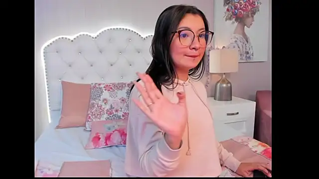 KathieJoy's cam snapshot