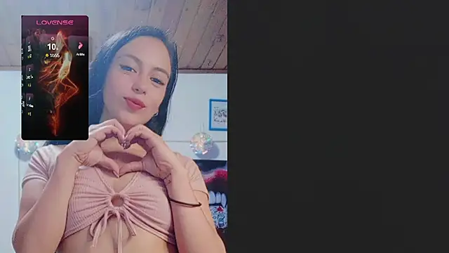 lika_little0's cam snapshot