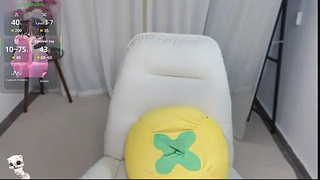 cat_cat-'s cam snapshot