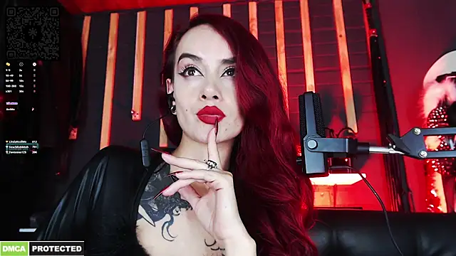 Liilith_goddess_'s cam snapshot